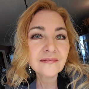 Meet your Posher, Jan